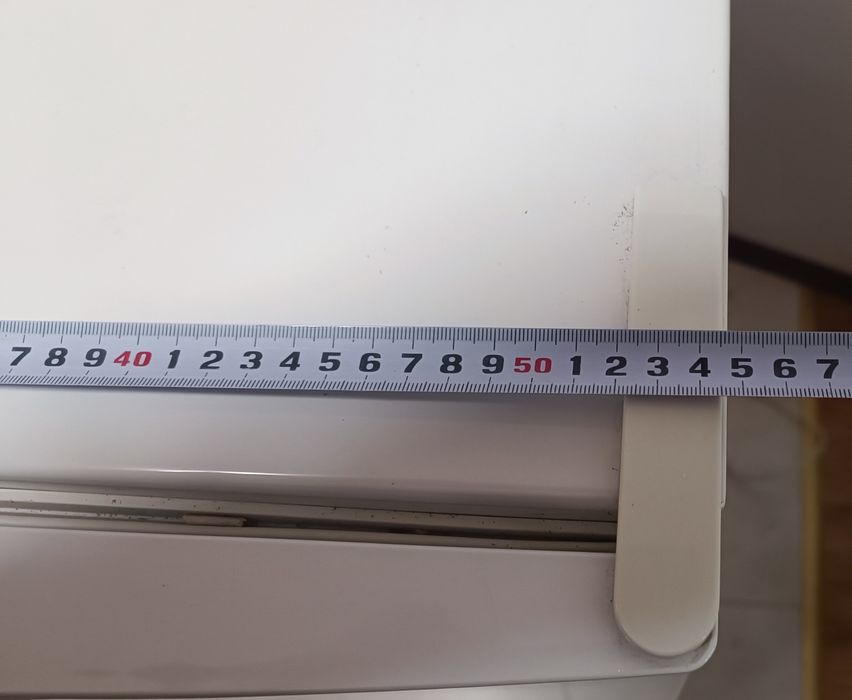 Продавам хладилник с горен фризер  Gorenje RF420BW