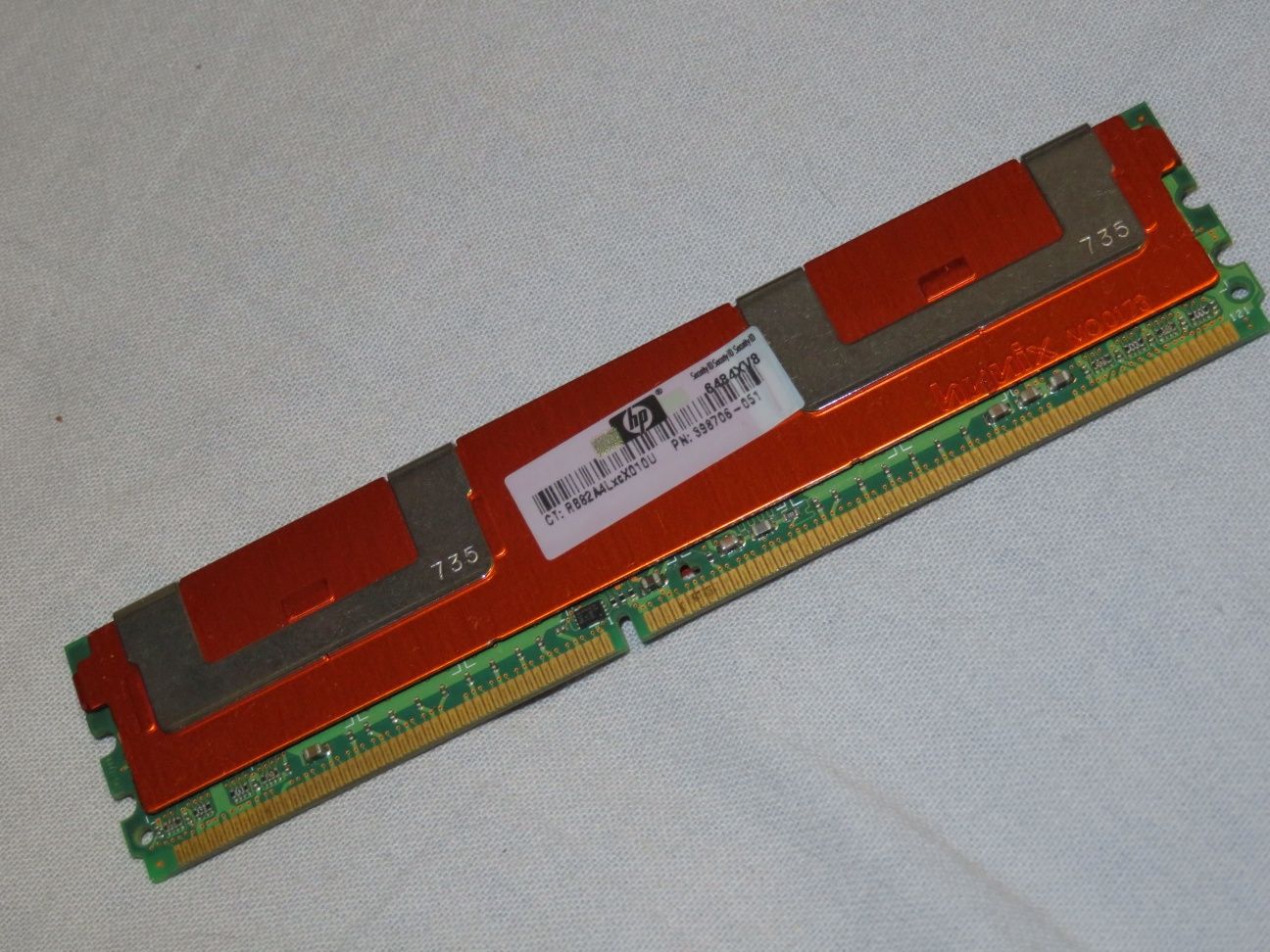 Hynix DDR2 1Gb 2Rx8 PC2-5300F-555-11 сървърна рам памет