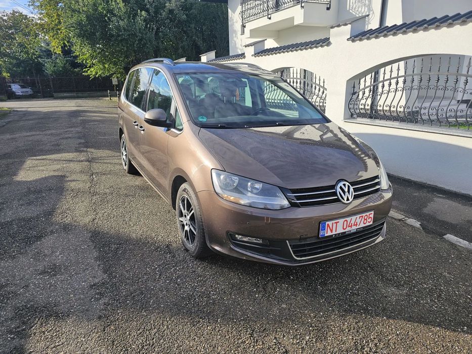 Volkswagen Sharan Volkswagen Sharan 2.0 TDI 140 CP DSG – 7 locuri – 2012