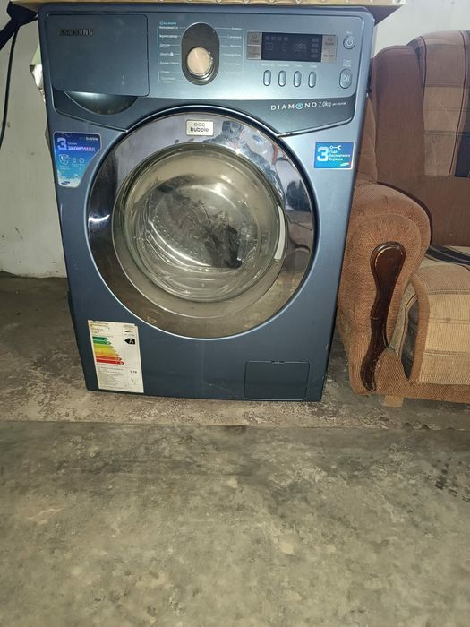 Продам стиральную машинку