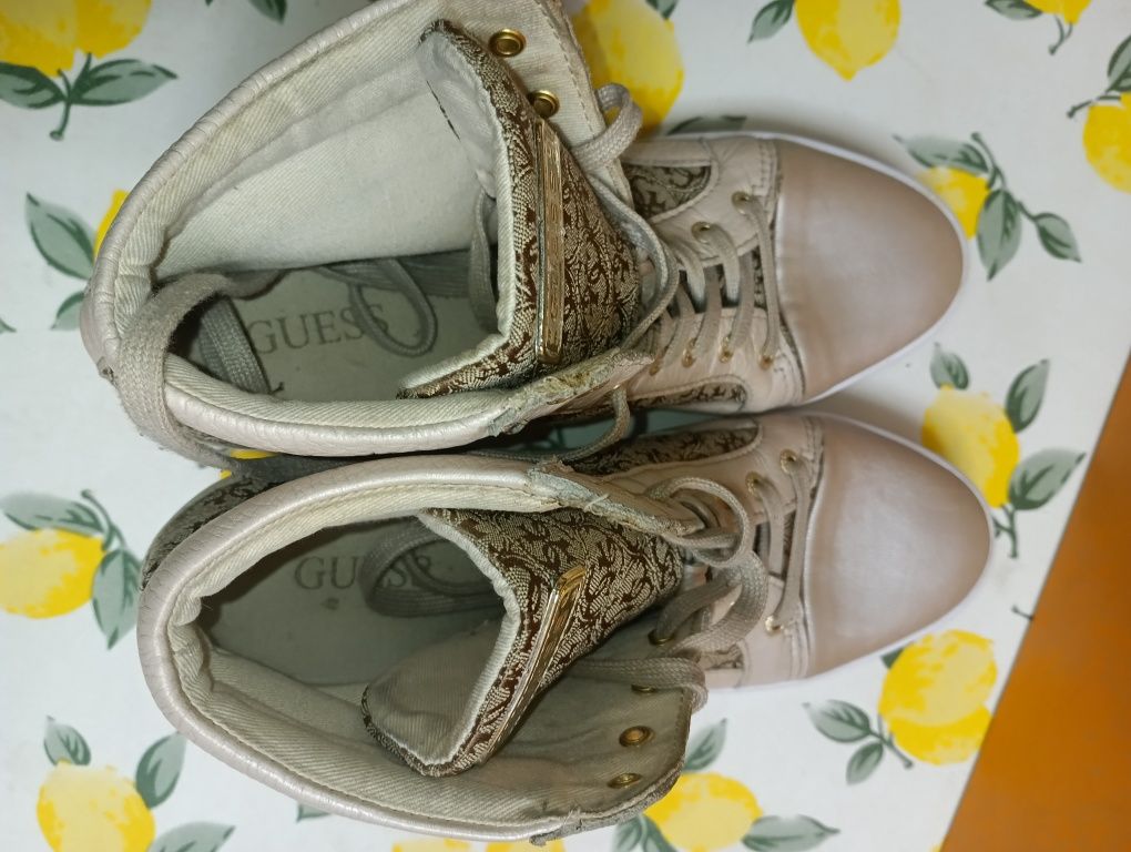 Guess Fiore N 41 - 32 лв
