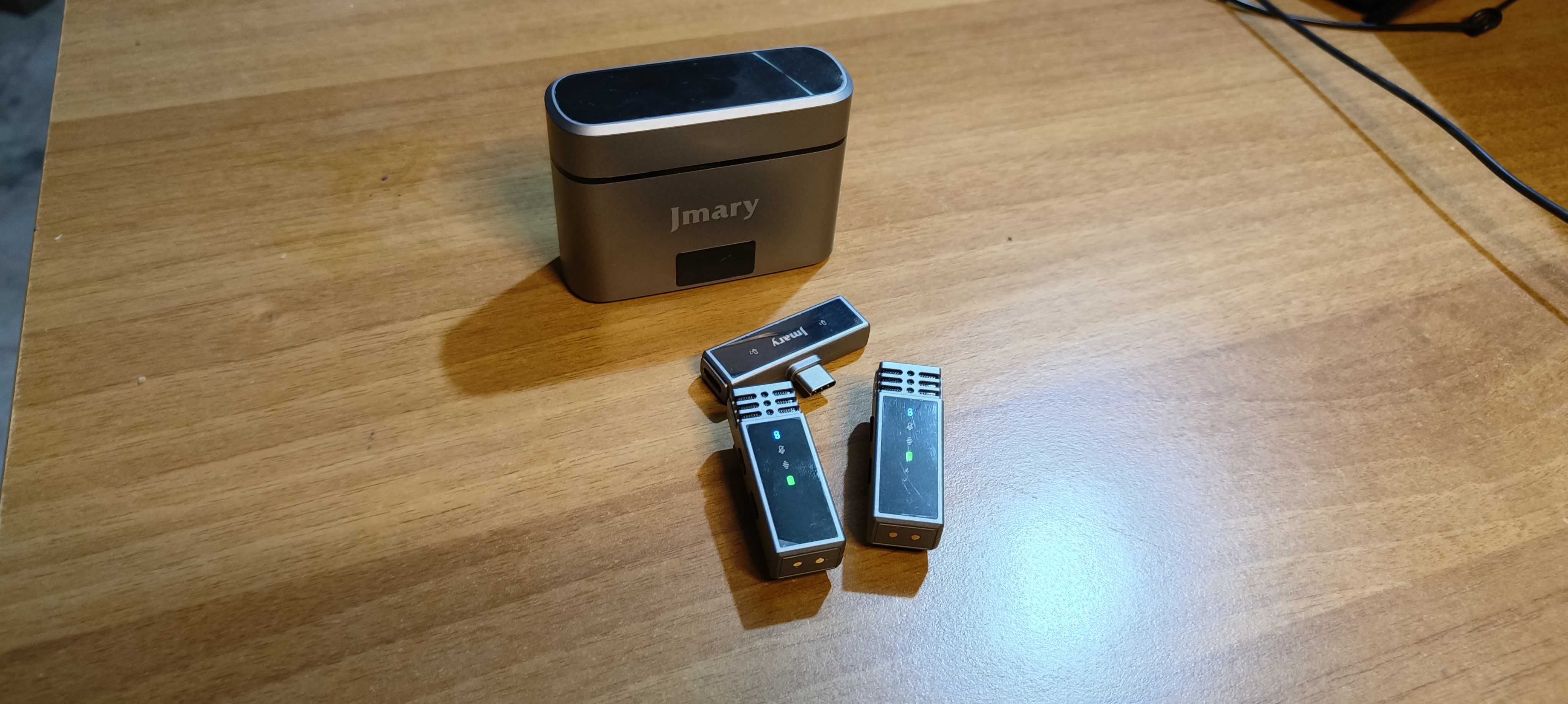 Jmary MW-15: tiniq ovoz uchun ishonchli mikrofon