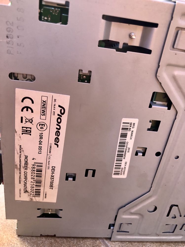 Pioneer DEH-X5700BT авто радио