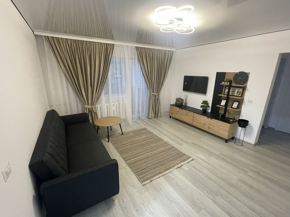 Apartament de inchiariat , parter , Primaverii!