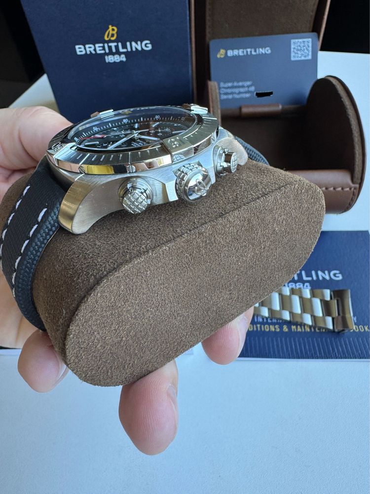 Breitling Super Avenger 48mm A13375