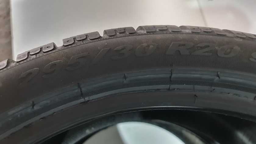 295/30/20 97V 295 30 20 PIRELLI CP N10136 M+S