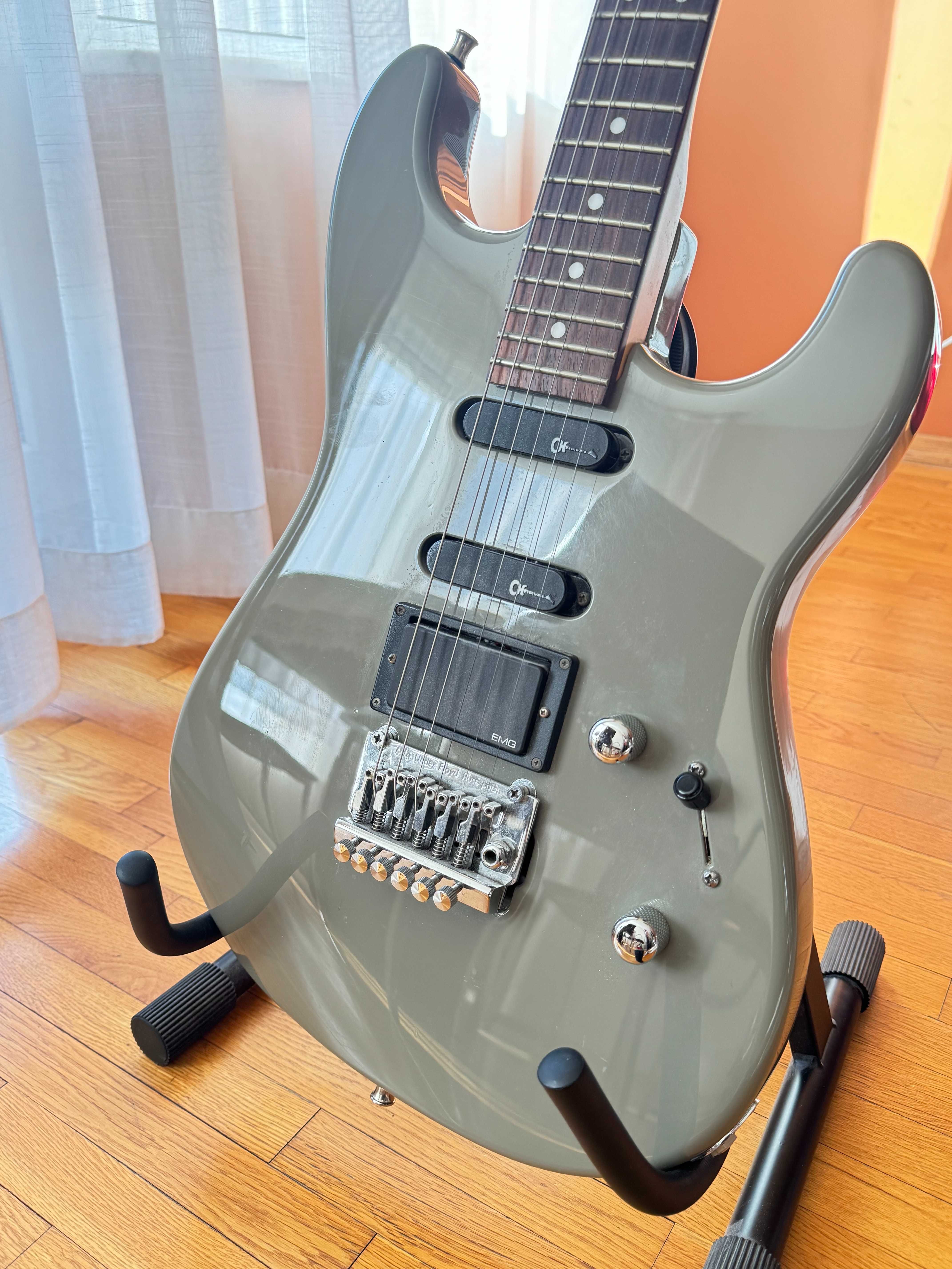 Китара Charvette by Charvel