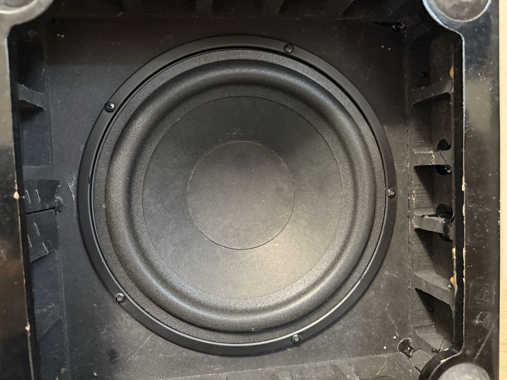 Harman Kardon 10” subwoofer SUB-TS7 черен пияно лак