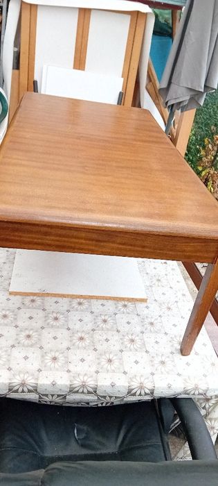 Холна маса от дъб