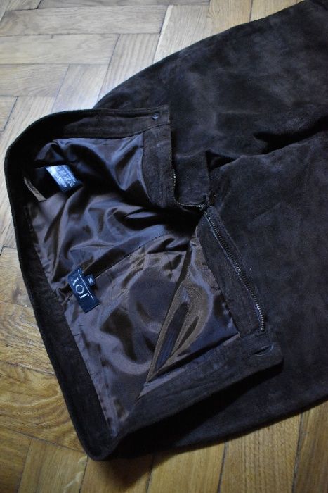 Pantaloni dama din piele intoarsa