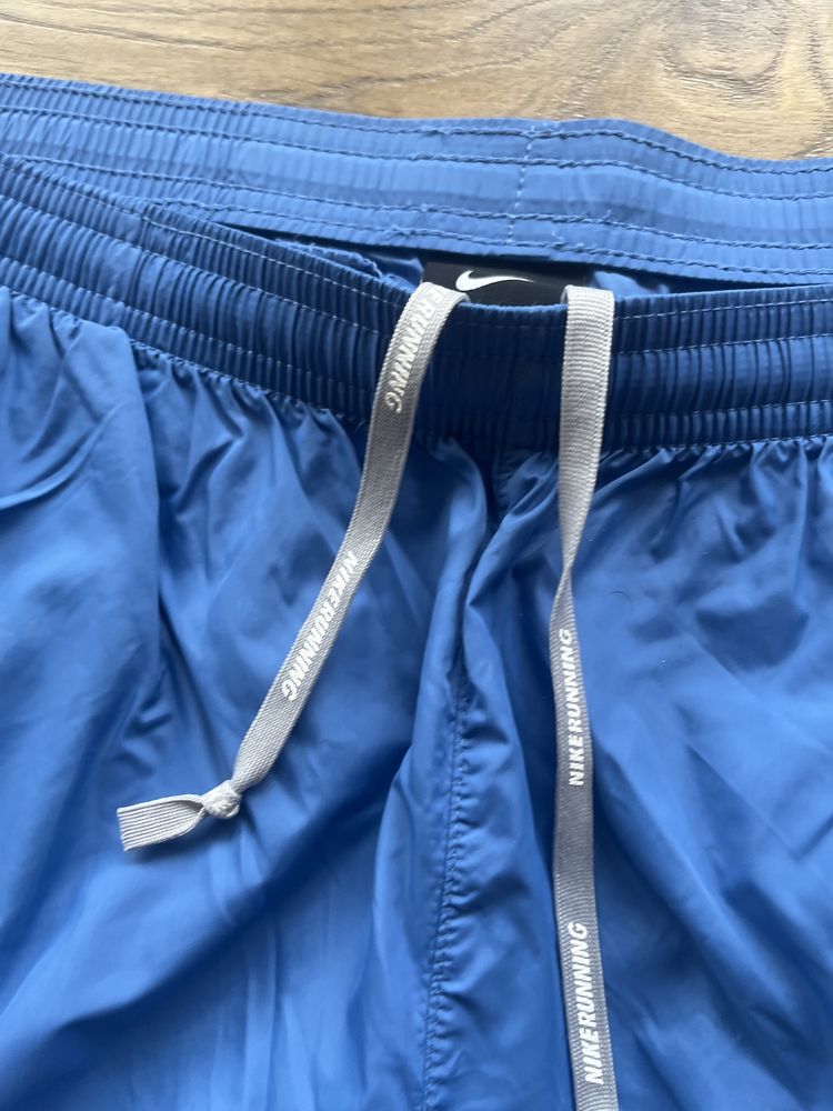 NIKE Dri-Fit Running -Нови размер Л / Оригинал