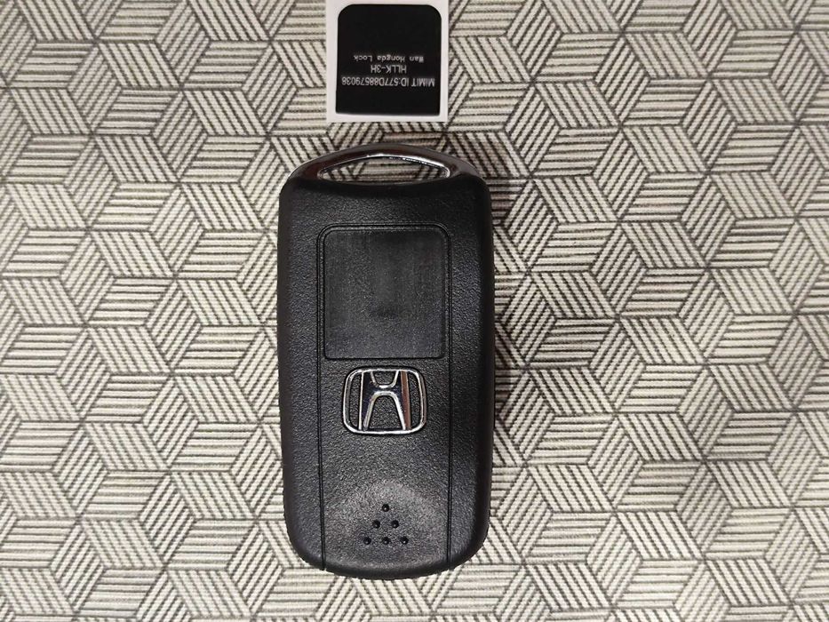 Сгъваем ключ кутийка за Honda Accord, Civic и Legend