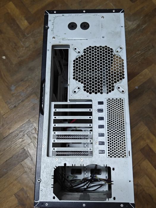 Vand carcasa Cooler Master Haf 932 full tower