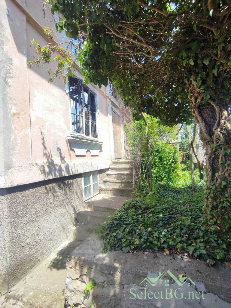 Продава се Къща в Дебелец - 184 кв.м за 240 €/кв.м - Снимка #7