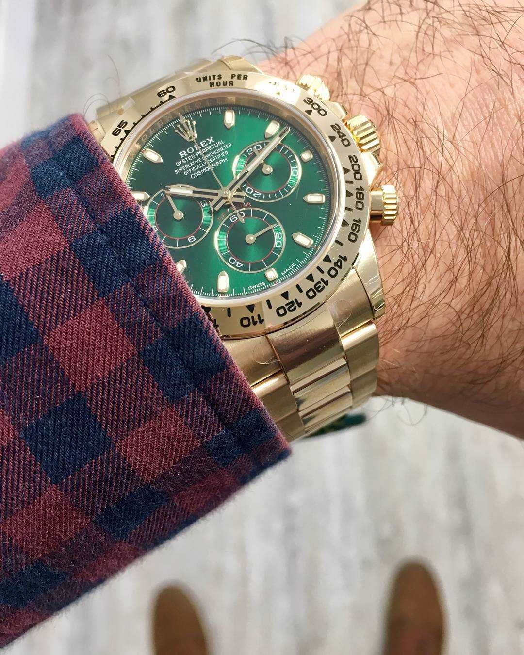Часовници Rolex Daytona златно/зелено