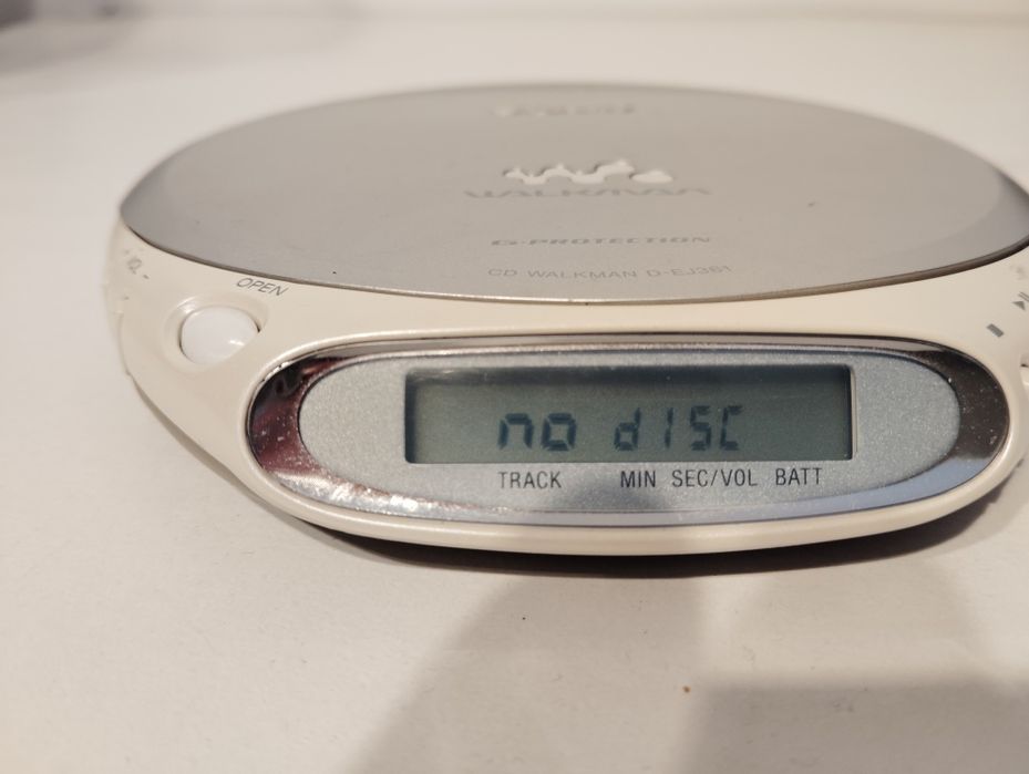 Sony walkman D-J361