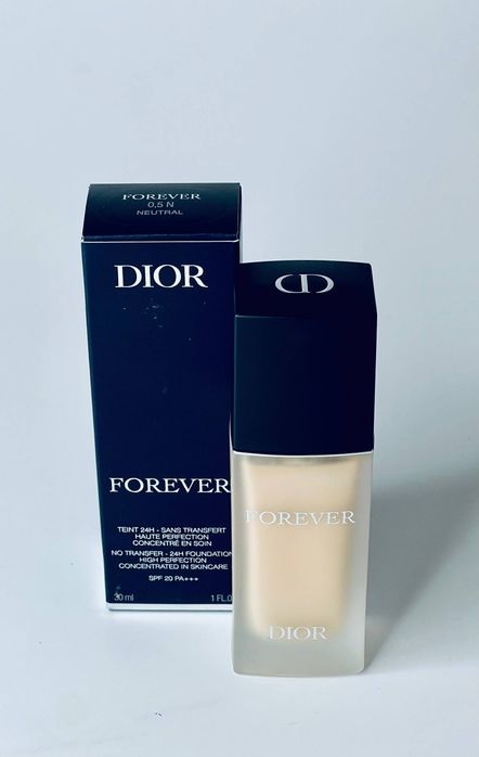 Dior Forever Тональный крем пудра консилер кушон