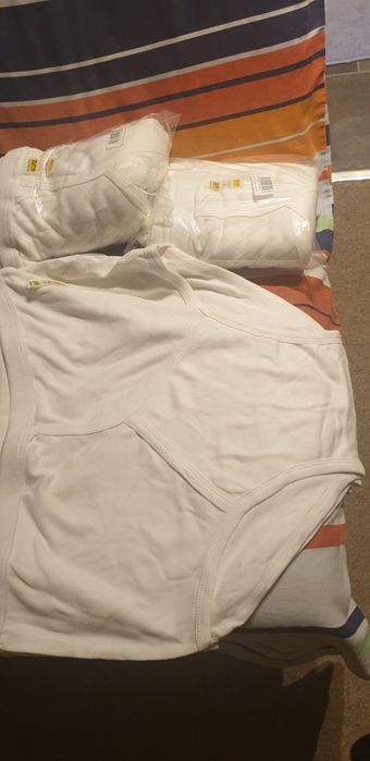 Chiloți pentru bărbați numar foarte mare