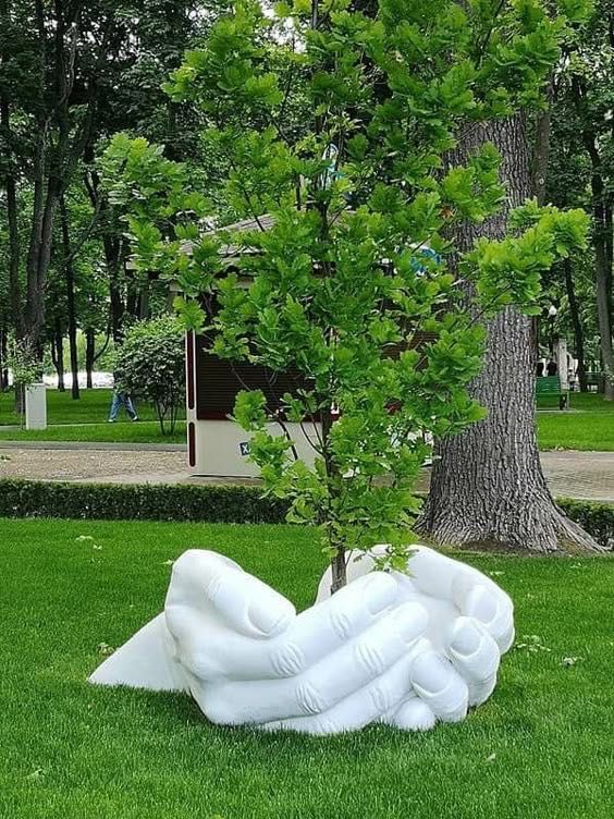 Фигуры из стеклопластика