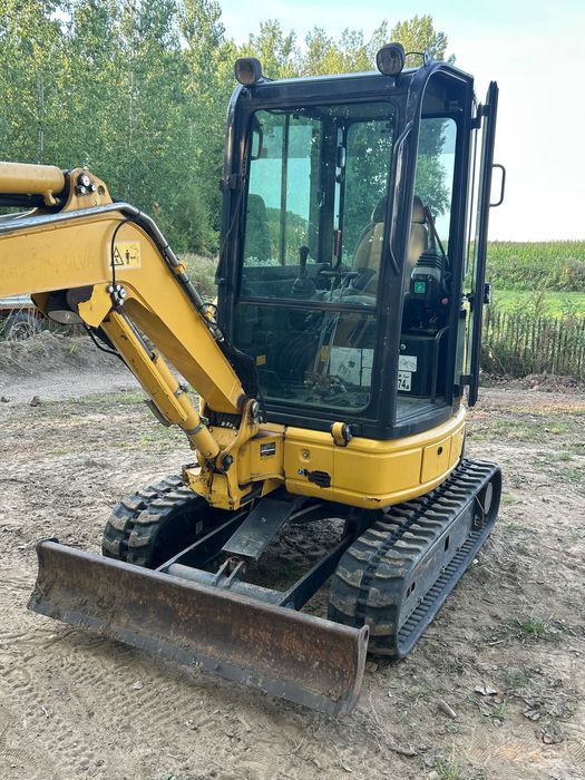 Komatsu pc26-732 ore