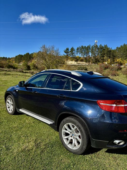 BMW X6  Editie cu 4 locuri an 2012 4x4 Permanent  Dual Turbo