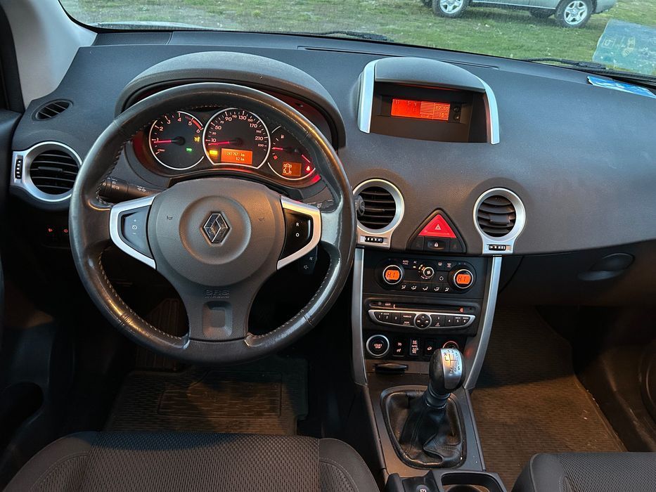 Renault Koleus 2,0 DCI 4x4 XENON 2010 TOP