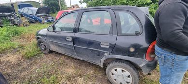 Опел корса б 1.4 opel corsa b 1.4 i