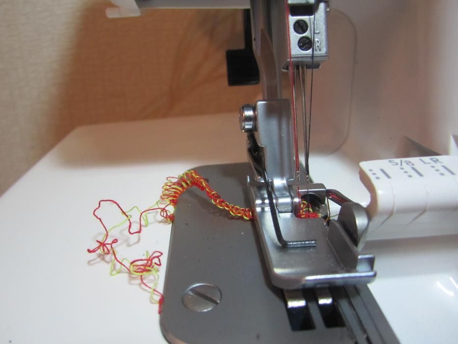 Janome МуLock 204D Оверлок Показываю и обучаю