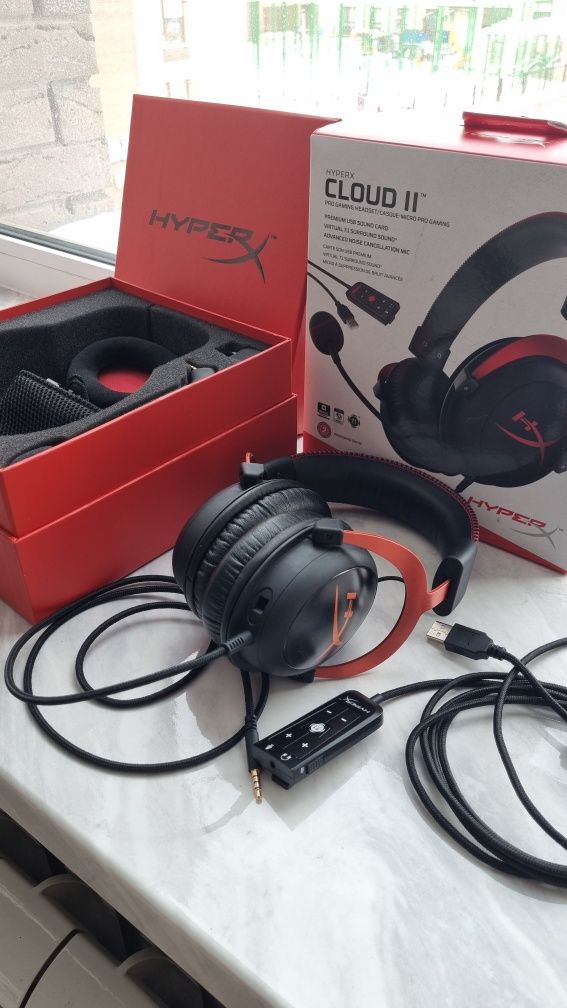 Продам hyperx cloud 2, состояние новых,  весь комплект