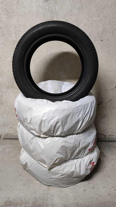 Зимни гуми Kleber Krisalp HP3 215/50/17, 4 бр. Нови!