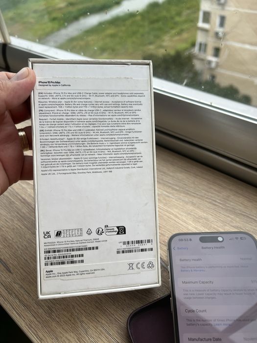 iPhone 15 Pro Max - se vinde in stare excelenta - ca nou