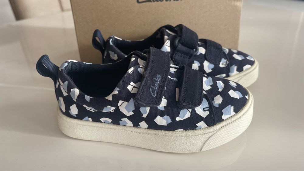 Детски кецове/обувки Clarks