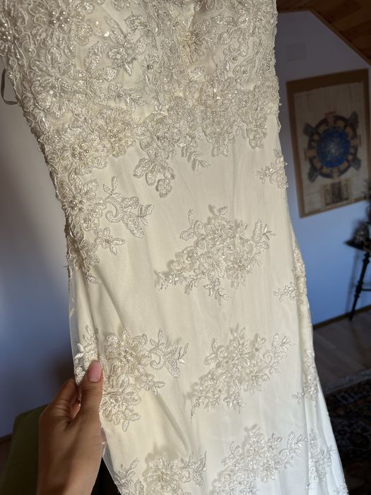 Rochie mireasa nepurtata marimea M