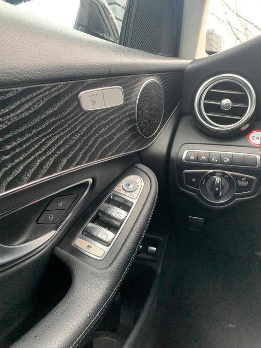Schimb/Vand Mercedes-Benz GLC Coupe 220D AMG Line, cu sist fotovoltaic