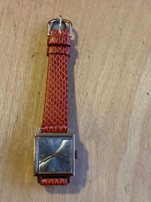 Ceas Luch Dama Mecanic rusesc aurit