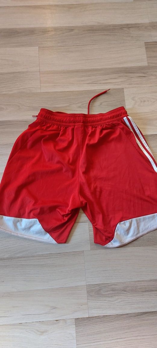 Къси панталони-ADIDAS