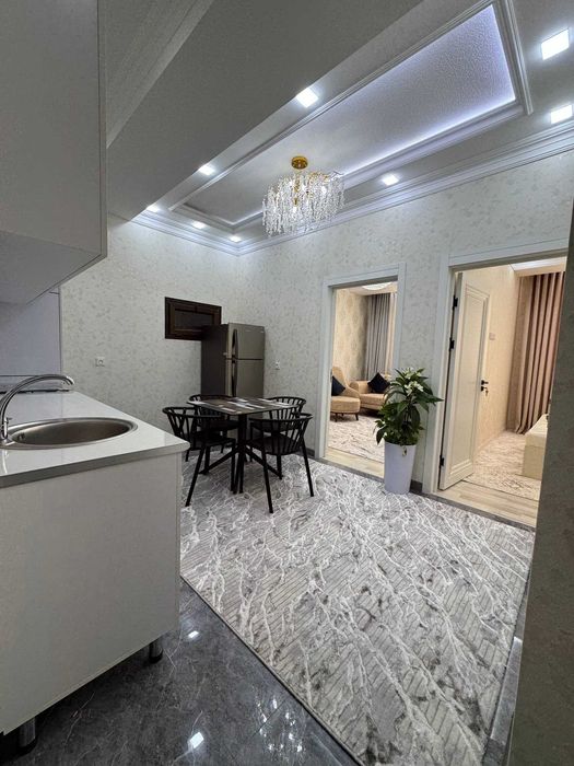 Чилонзорда 2/3/7 хонали уй сотилади. Новостройка. 13-квартал.