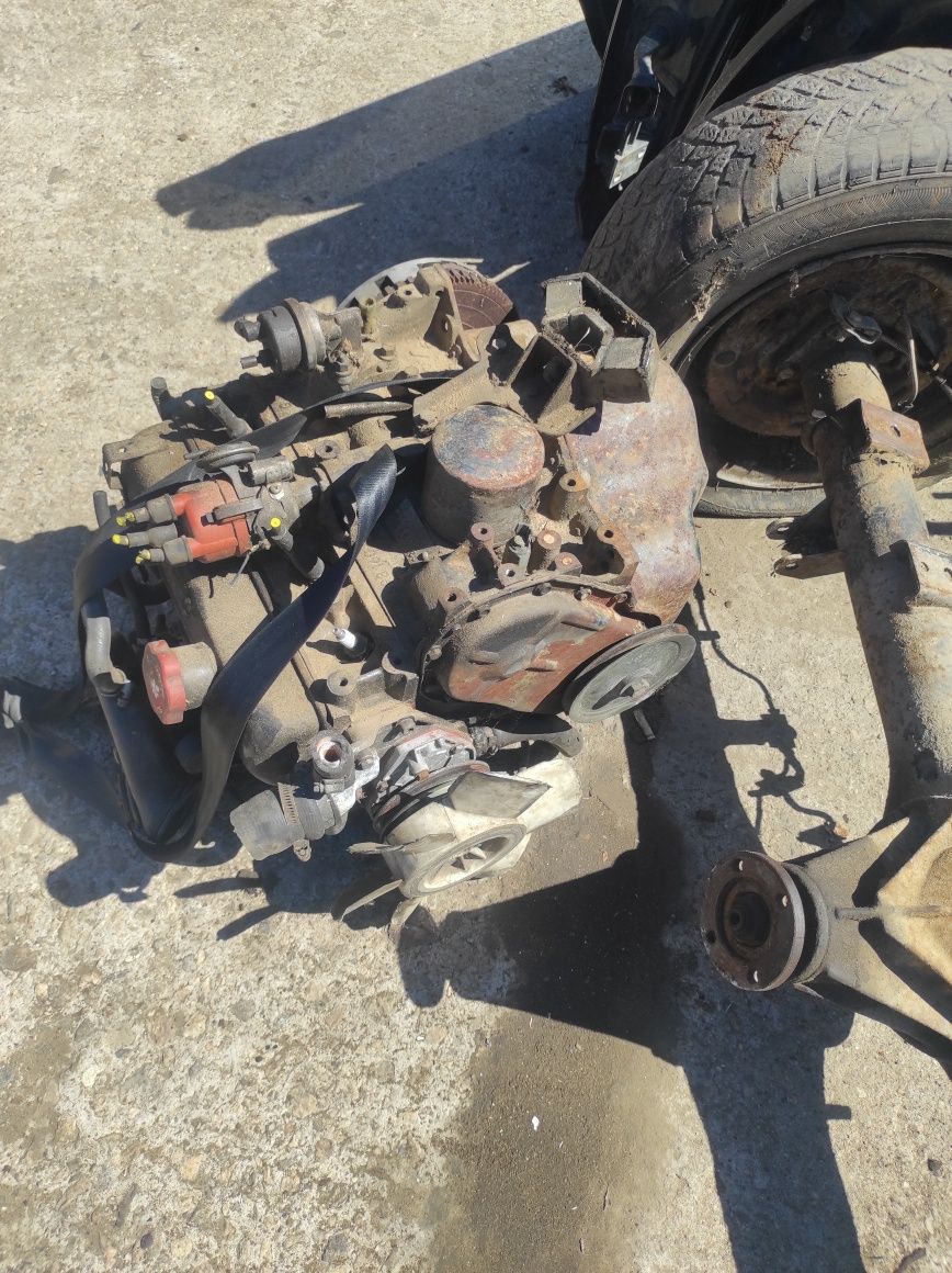 Двигател за Дачия пикап бензин 4×4