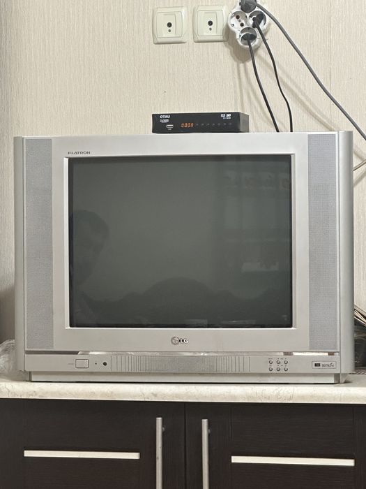 Телевизор