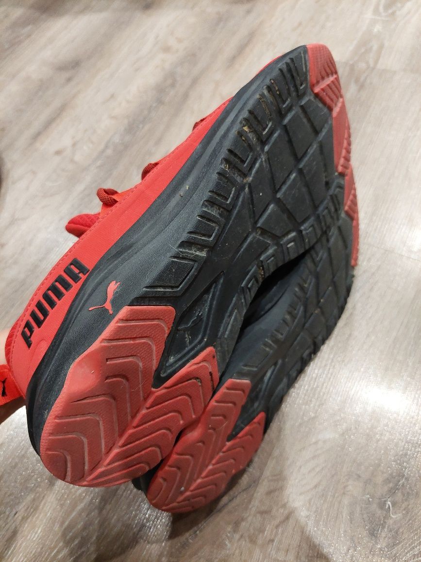Puma  маратонки 44.5 н.