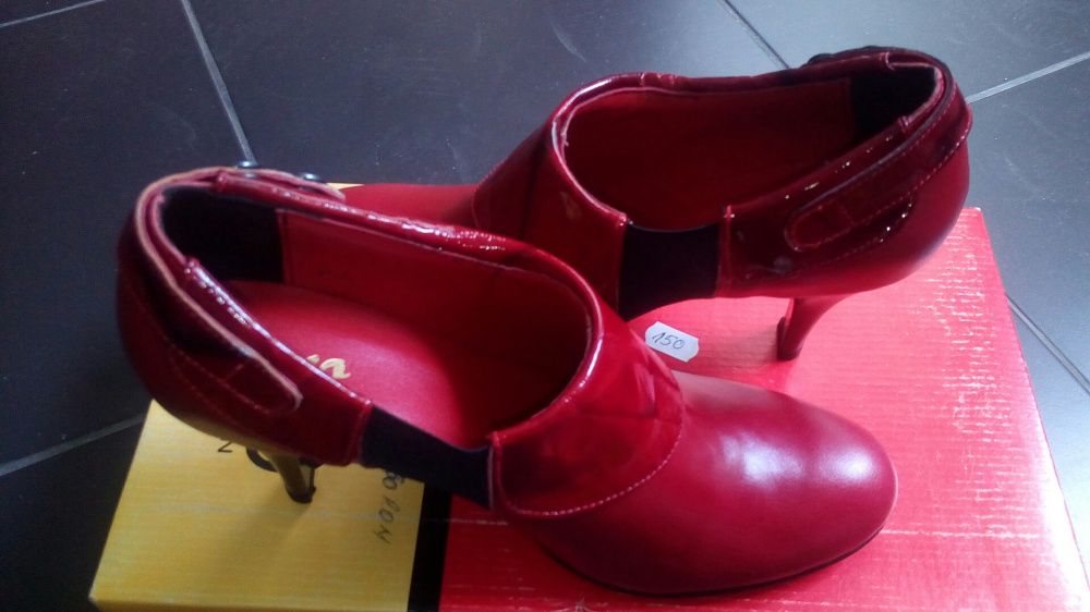 Pantofi din piele, marca Dino, nr.37