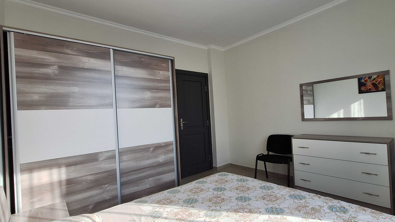 Продава се Двустаен апартамент в Свети Влас - 57 кв.м за 8 €/кв.м - Снимка #5