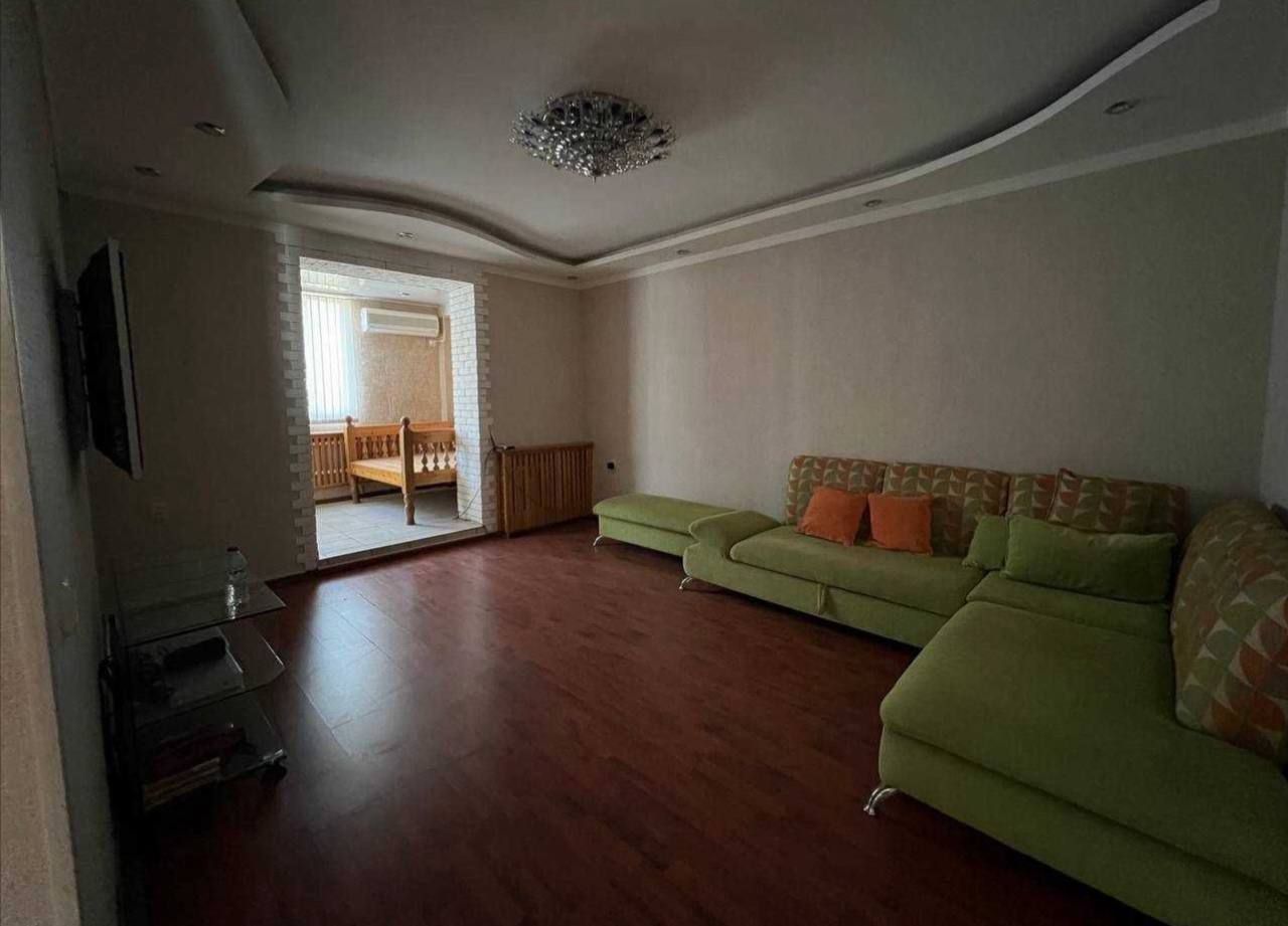 Цум 3 комнатная квартира, 110 школа