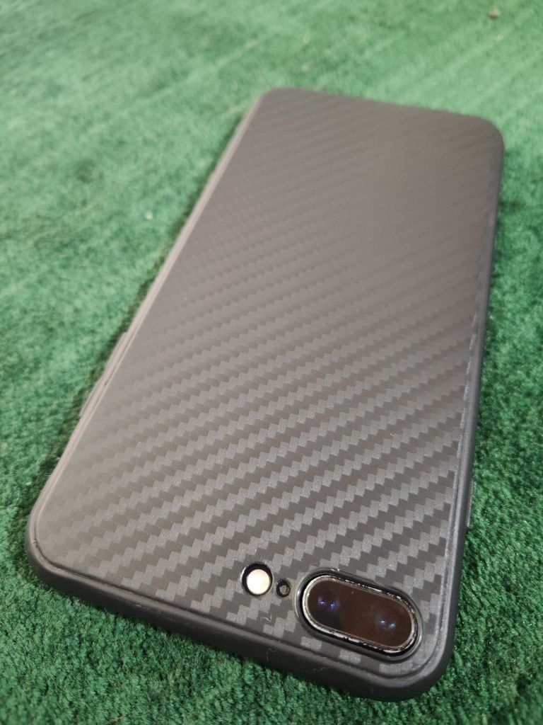 iPhone 7 plus jet black 256gb ideal
