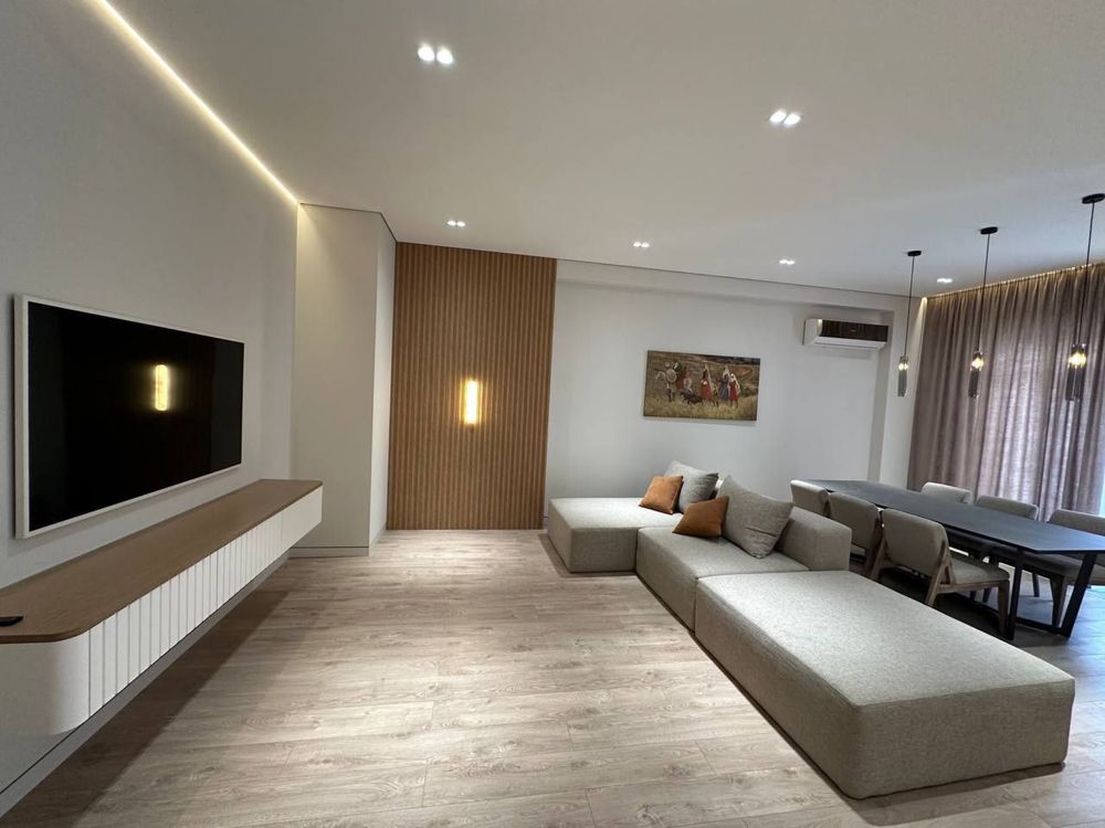 Продается ЖК BOULEVARD 3/4/7 новый ремонт 100м2