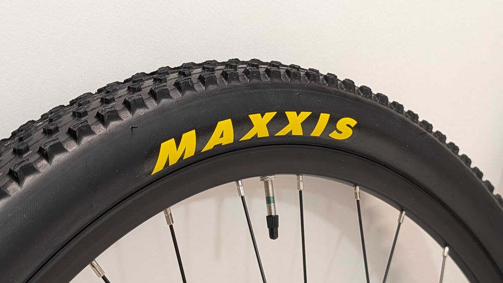 Set roti MTB 29' boost Shimano + Maxxis Icon 2.2, freehub HG