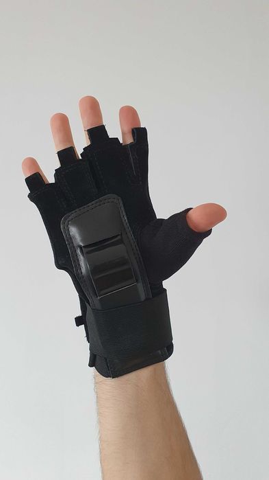 Protectie incheieturi sporturi extreme L