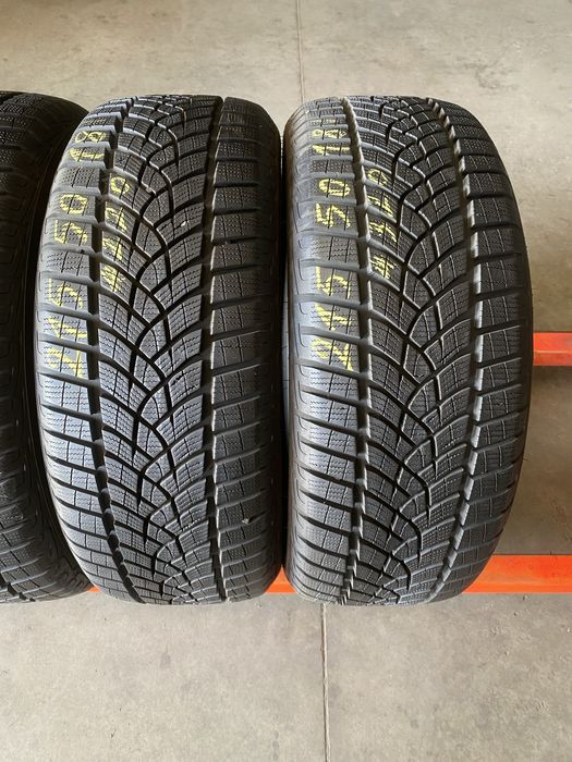 Anvelope iarna 215/50/18 Goodyear Ultra Grip Performance 215 50 18 R18