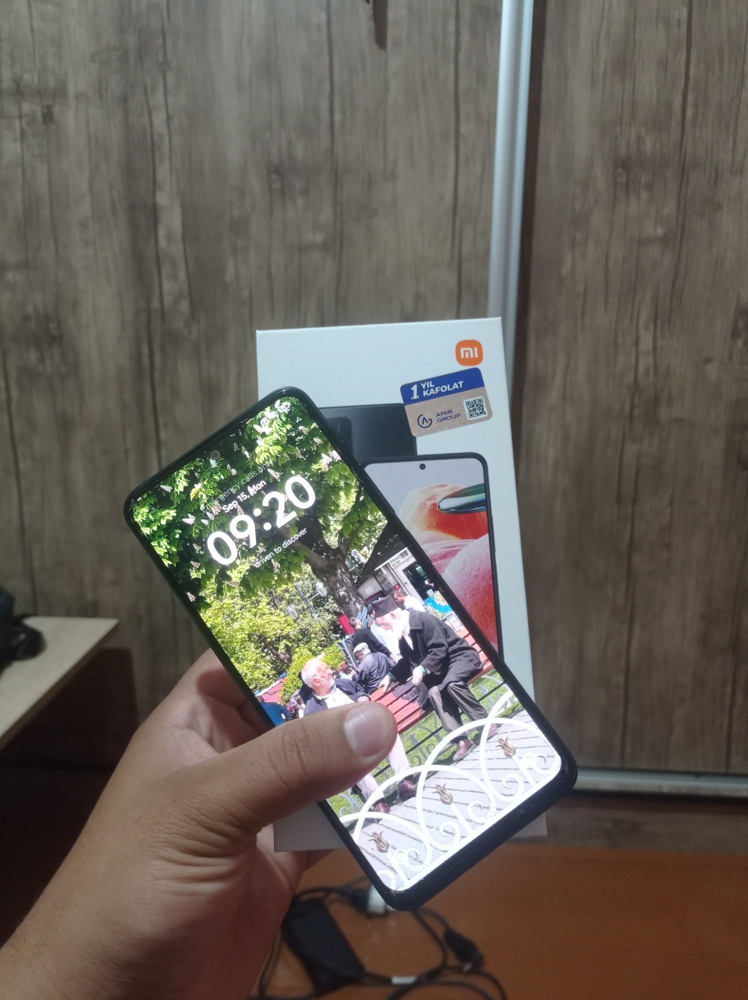 Redmi Note 12 hotira 128 , holati ideal , hech narsa alishmagan , kar