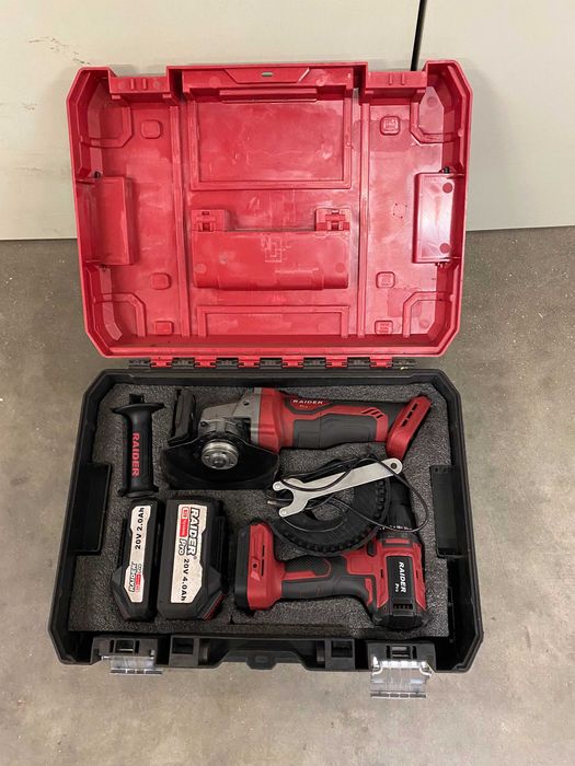 030238	R20 Бормашина & Ъглошлайф 2Ah 4Ah в куфар RDP-PBCDI20&SPAG20